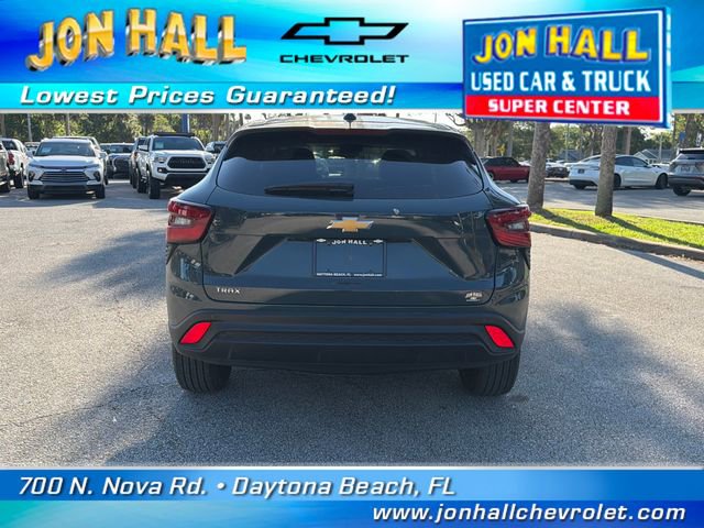 Used 2025 Chevrolet Trax LS w/ Driver Confidence Package image 10