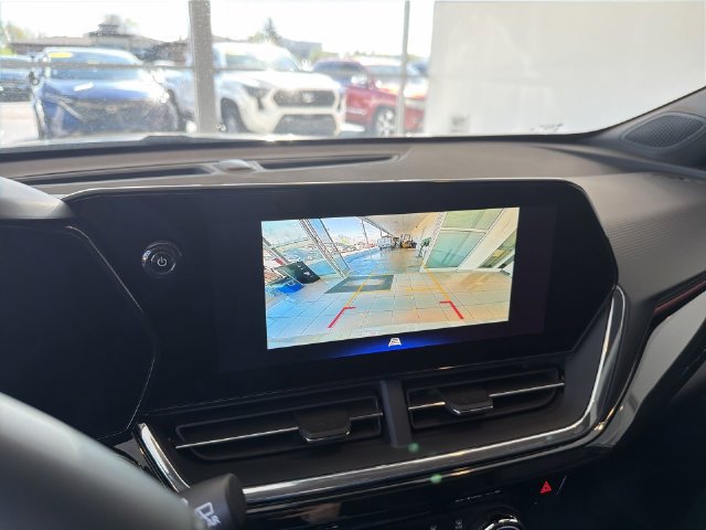 New 2026 Chevrolet Trax RS w/ Sunroof Package FWD image 25