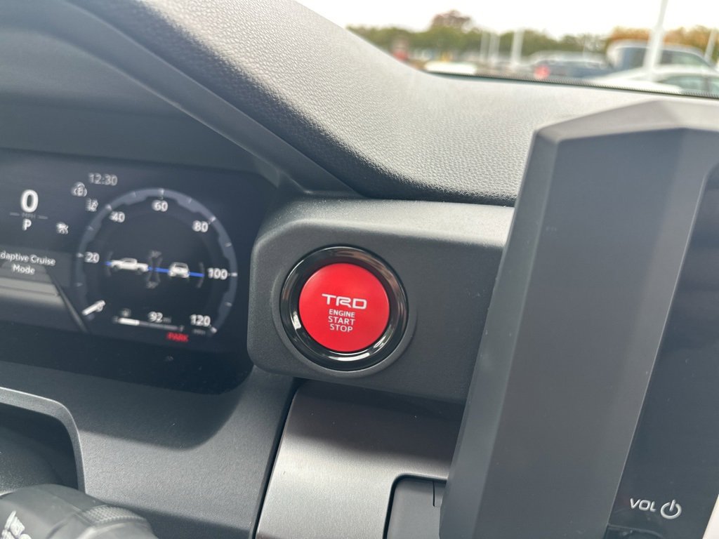 Used 2024 Toyota Tacoma TRD Sport image 18