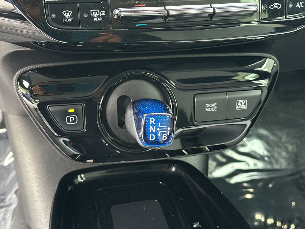 Used 2019 Toyota Prius XLE w/ Carpet Mat Package FWD image 24