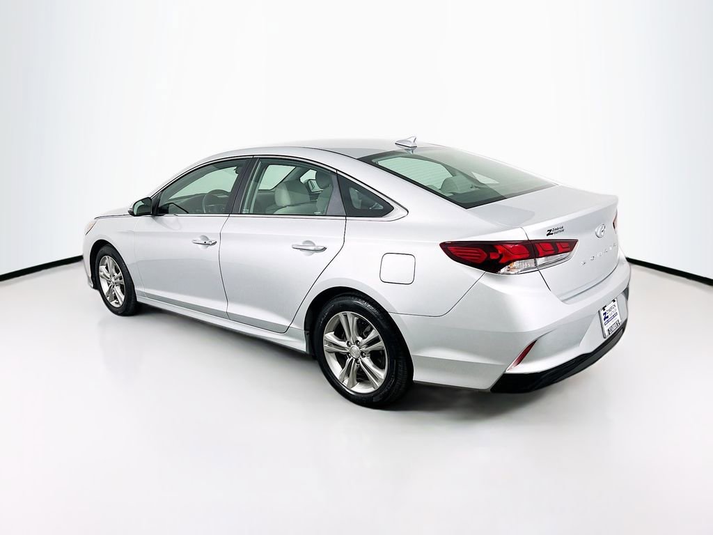 Used 2018 Hyundai Sonata SEL w/ Tech Package 02 FWD image 5
