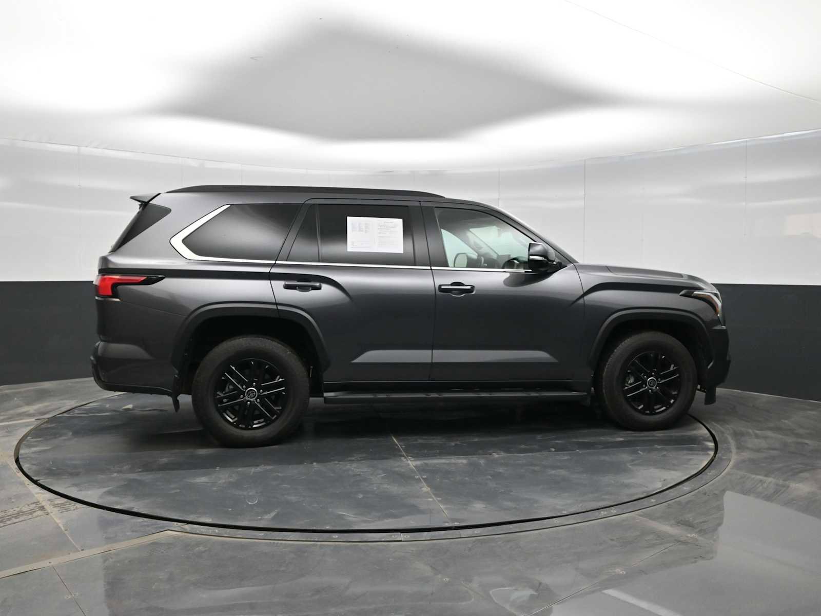 Used 2024 Toyota Sequoia SR5 image 9