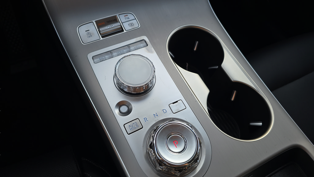 New 2026 Genesis GV70 2.5T Select AWD/4WD image 19