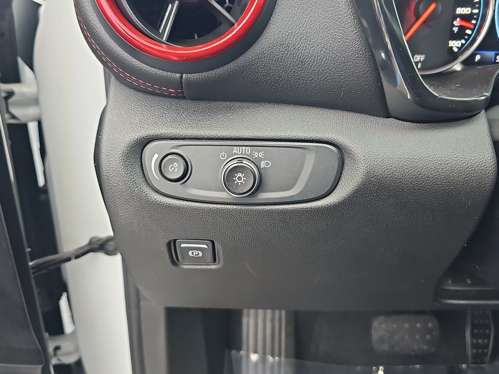 Used 2019 Chevrolet Blazer RS w/ LPO, Floor Liner Package FWD image 35