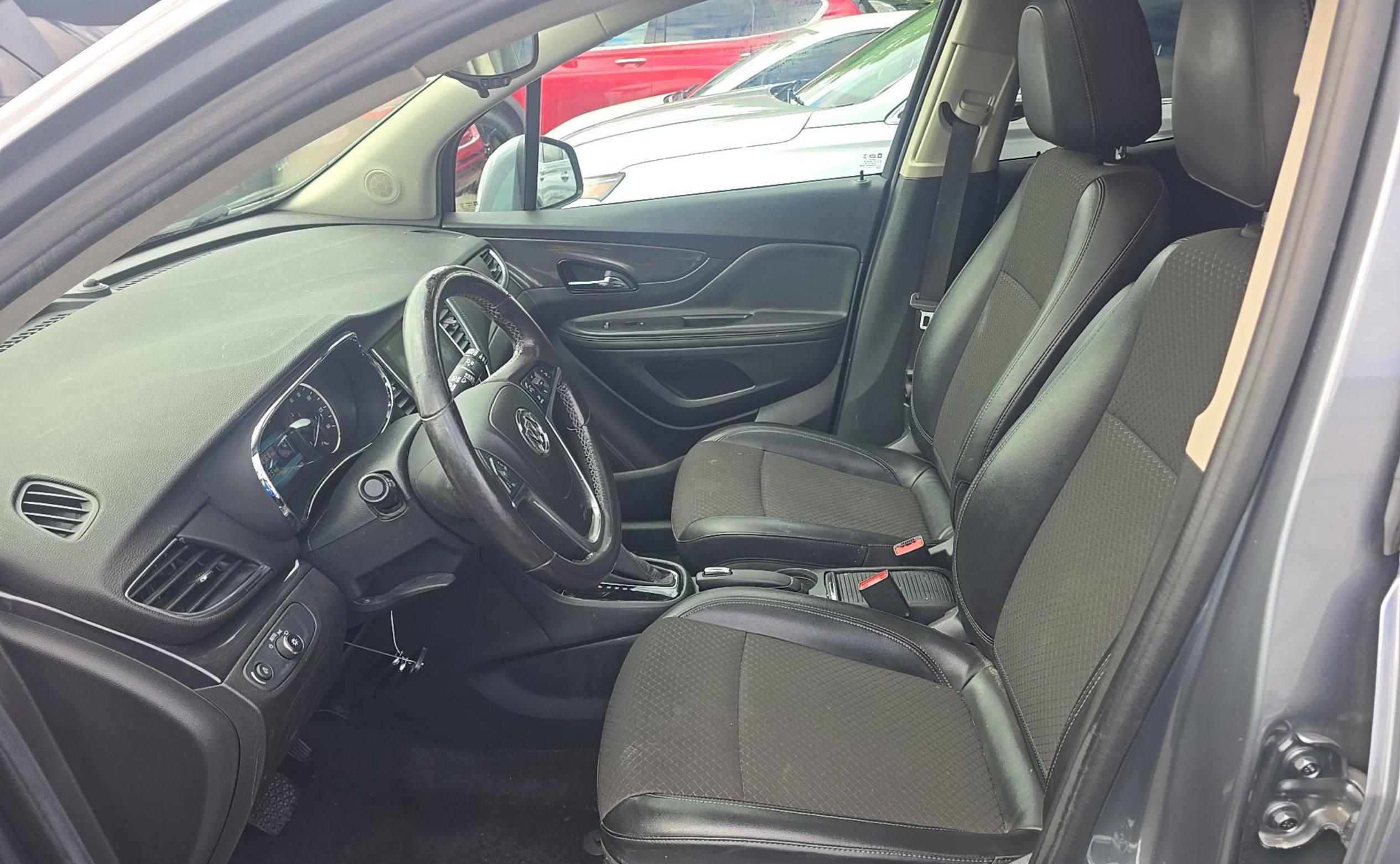 Used 2019 Buick Encore Preferred w/ Safety Package FWD image 6