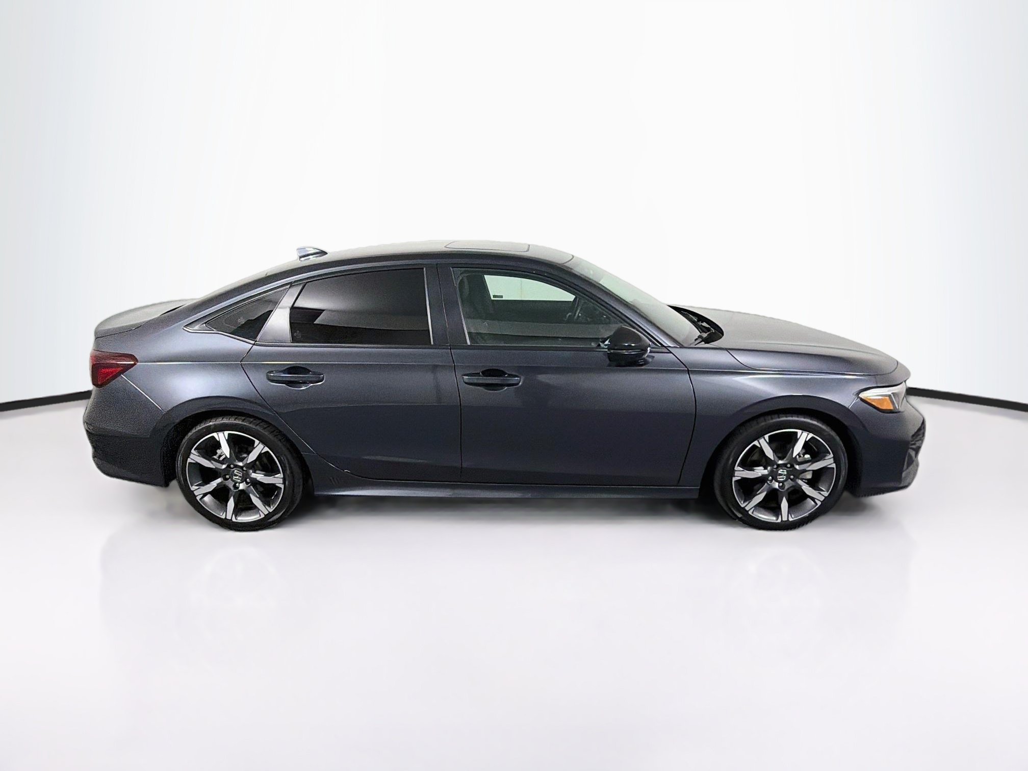 Used 2025 Honda Civic Sport image 10