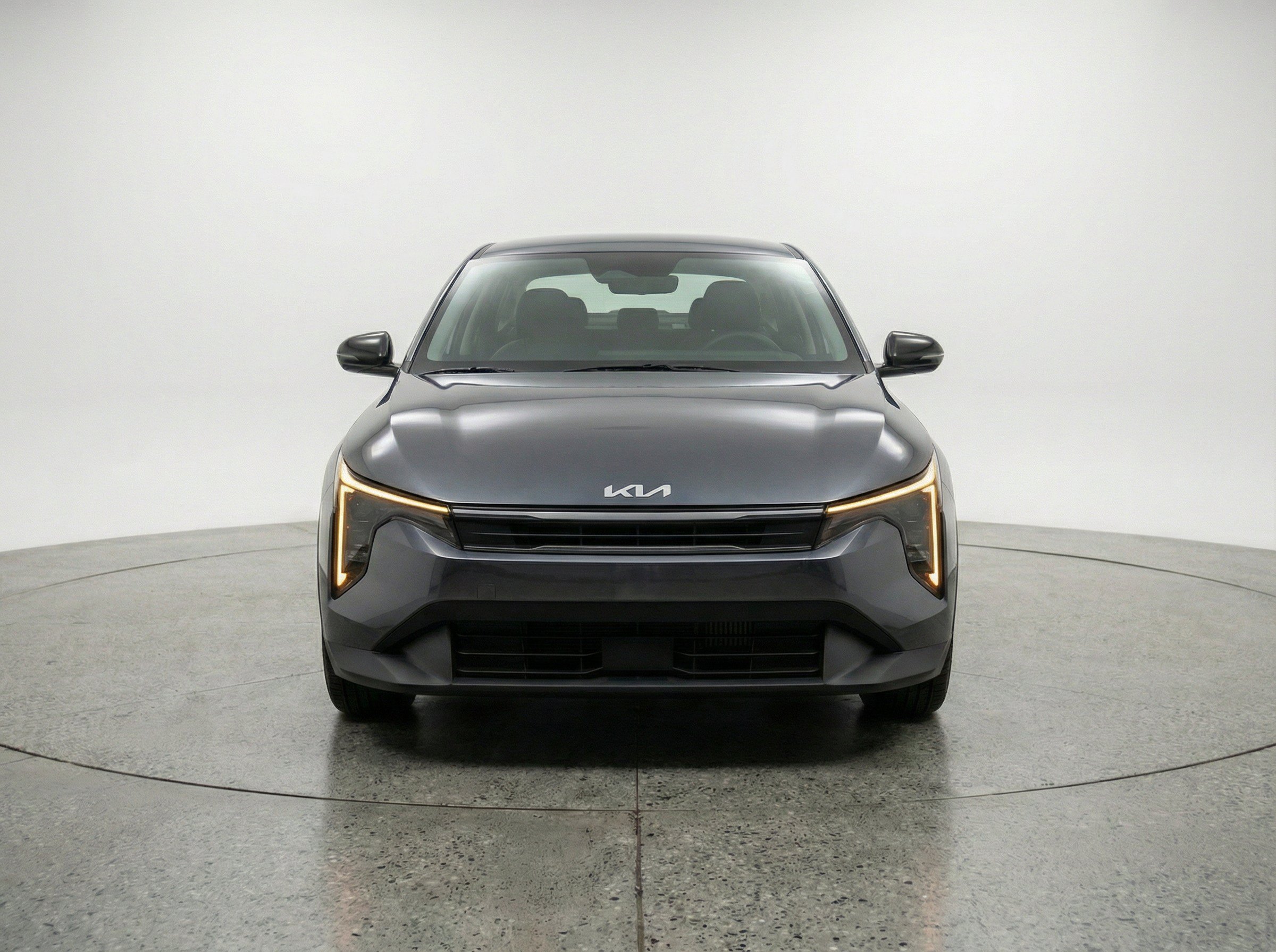 Used 2025 Kia K4 FWD image 2