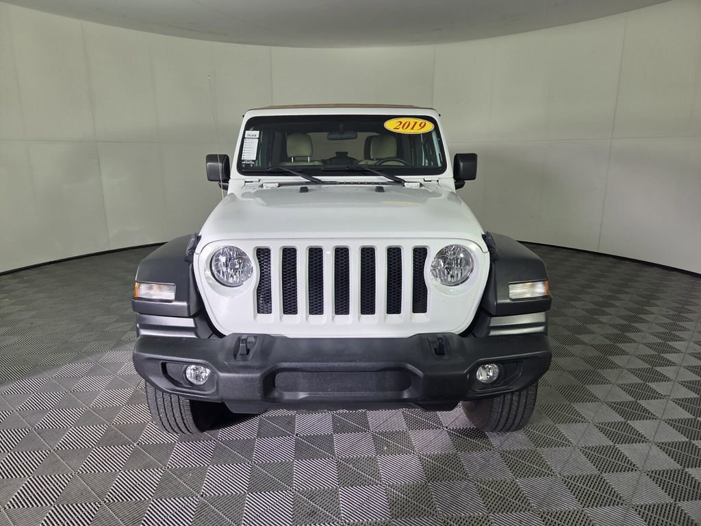Used 2019 Jeep Wrangler Unlimited Sport S AWD/4WD image 3
