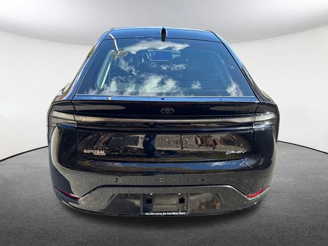 New 2026 Toyota Prius Plug-In Hybrid FWD image 8