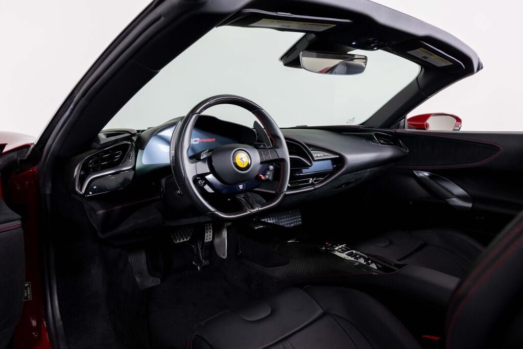 Certified 2023 Ferrari SF90 Spider AWD/4WD image 4