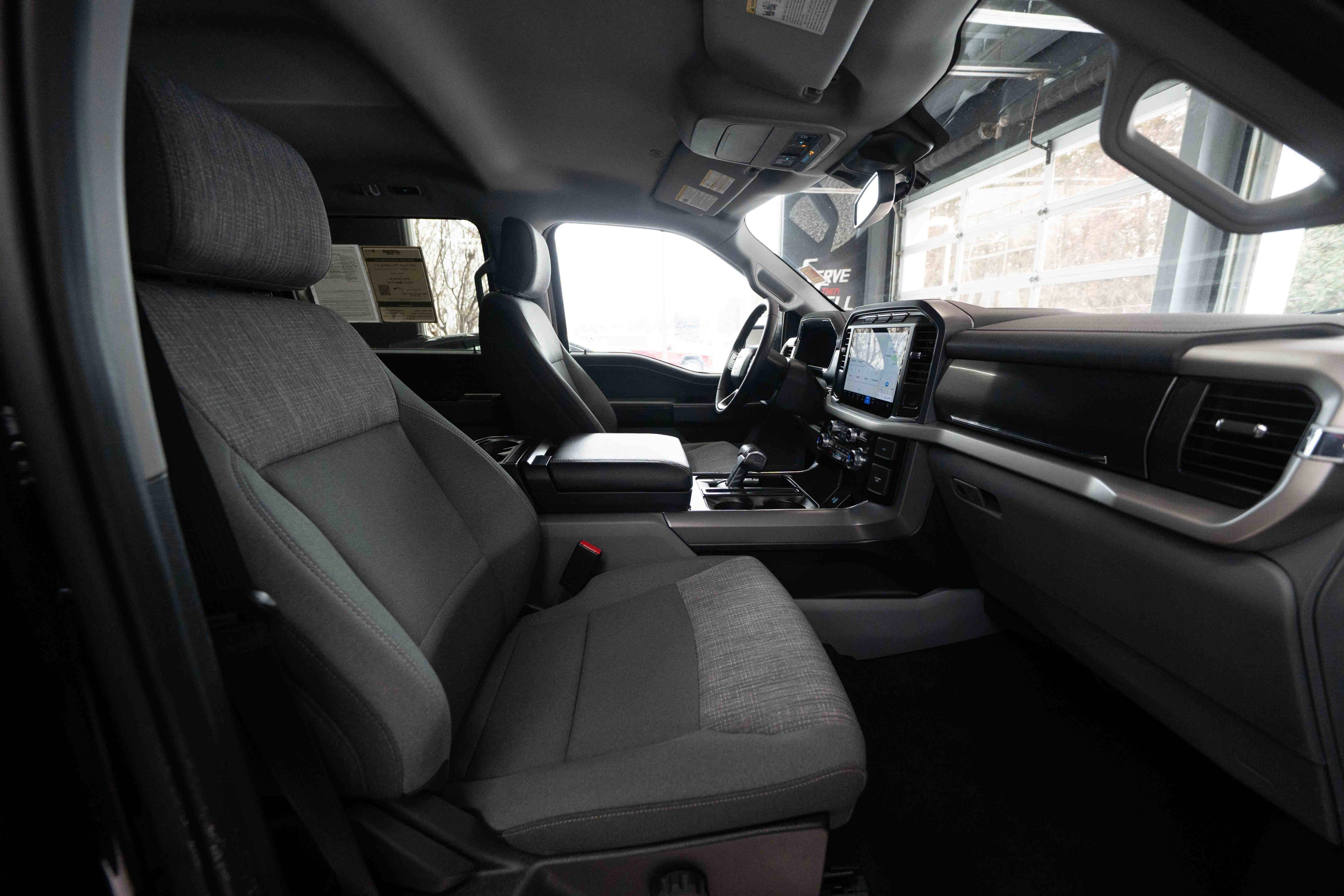 Used 2023 Ford F150 Lightning XLT image 25