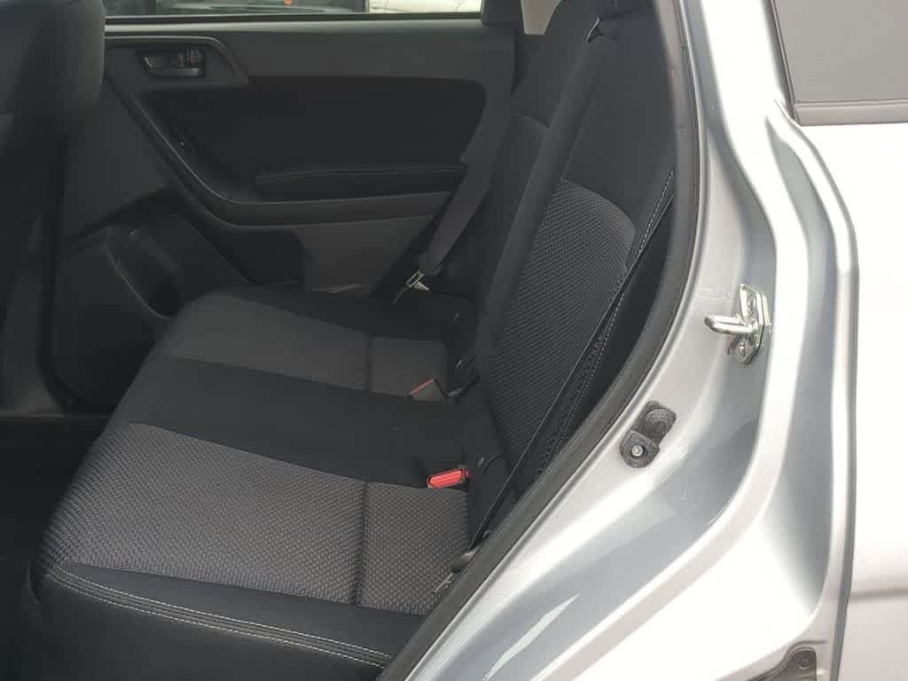 Used 2015 Subaru Forester 2.5i Premium w/ All-Weather Package image 18