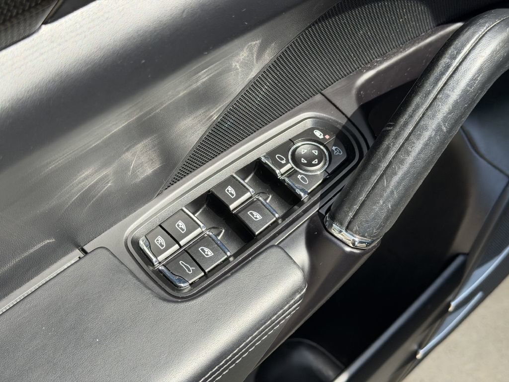 Used 2018 Porsche Cayenne Turbo S AWD/4WD image 20