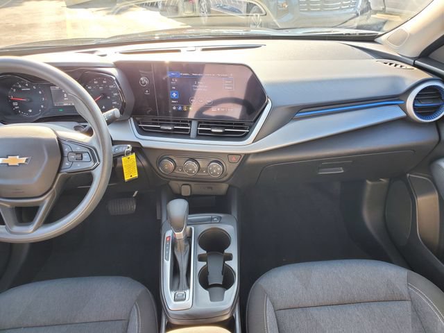 Certified 2024 Chevrolet Trax LS w/ LS Convenience Package FWD image 15