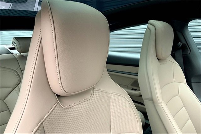 New 2025 Porsche Taycan image 8