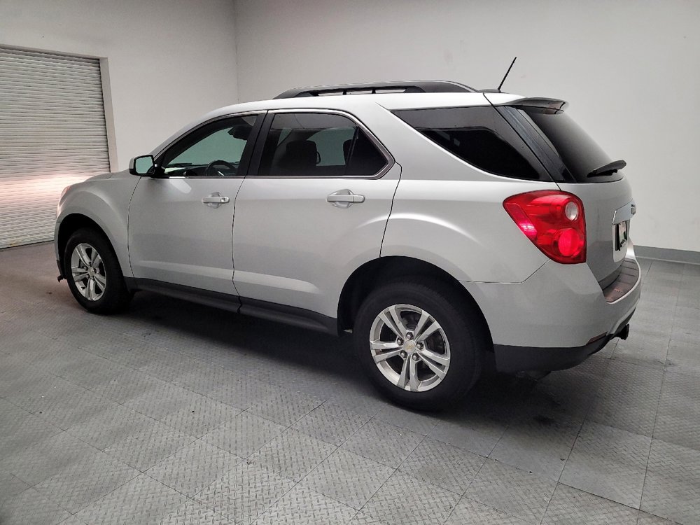 Used 2015 Chevrolet Equinox LT w/ Driver Convenience Package image 3