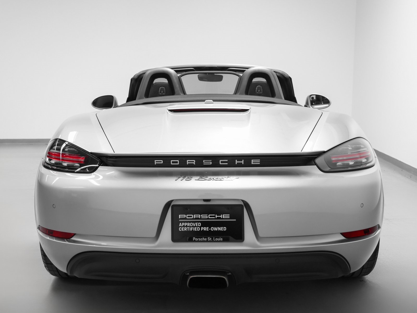 Used 2021 Porsche 718 Boxster image 13