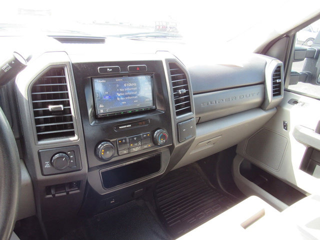 Used 2020 Ford F250 XL w/ Power Equipment Group AWD/4WD image 39