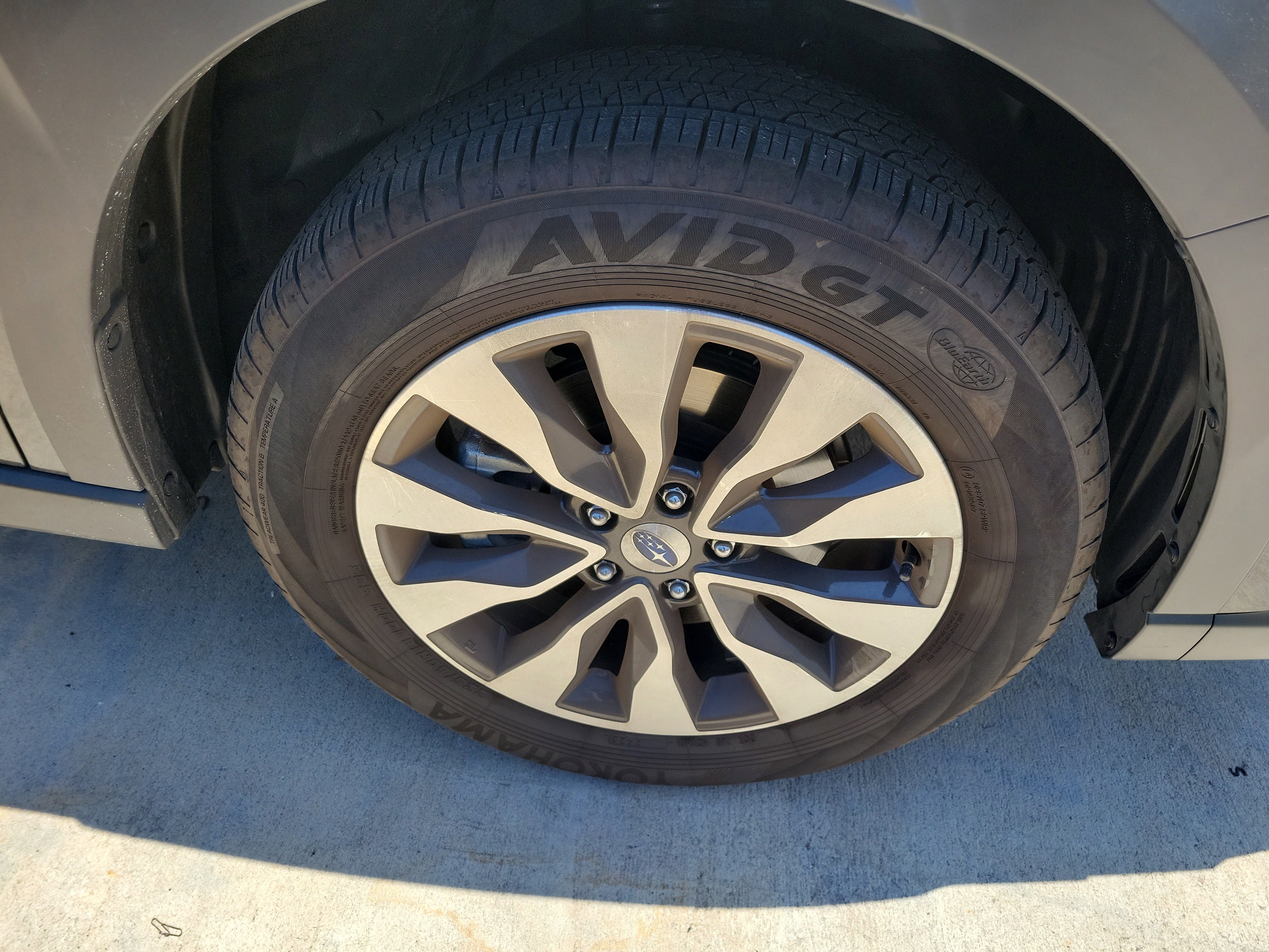 Used 2025 Subaru Outback Limited AWD/4WD image 8