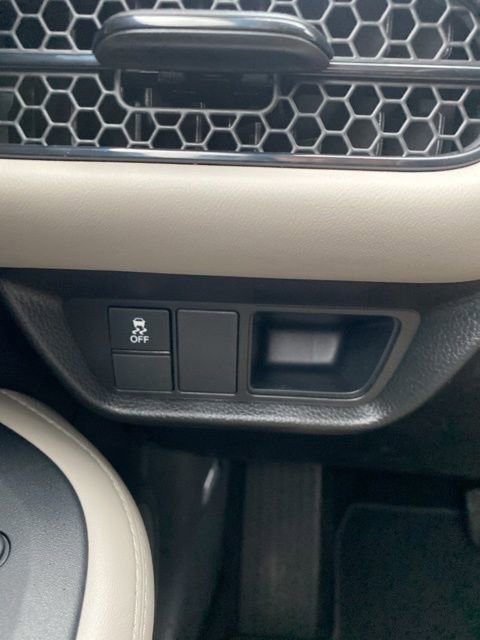 New 2025 Honda HR-V LX image 16