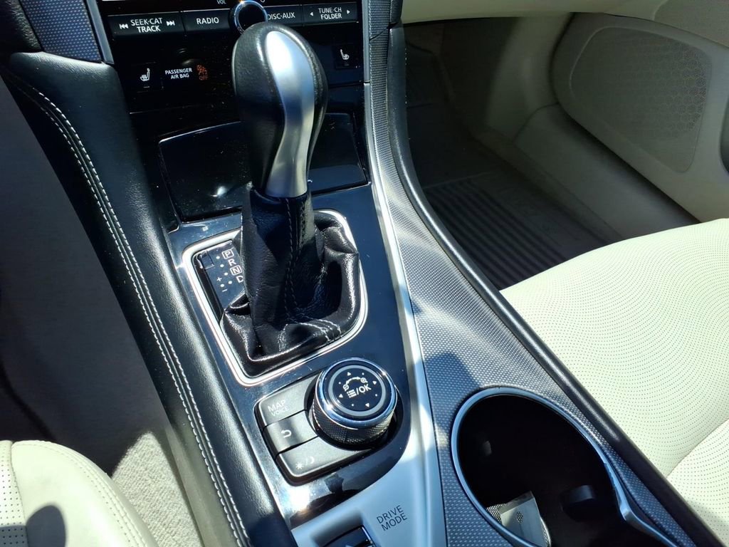 Used 2015 INFINITI Q50 Premium w/ Navigation Package AWD/4WD image 9