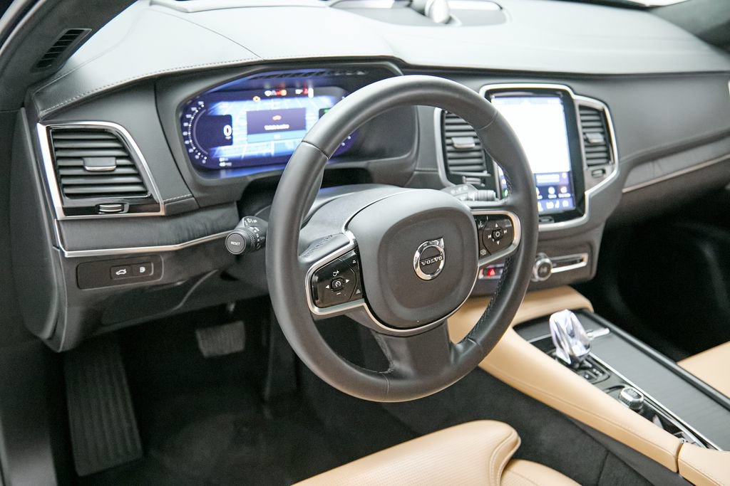 Used 2024 Volvo XC90 T8 Ultimate w/ Lounge Package AWD/4WD image 12
