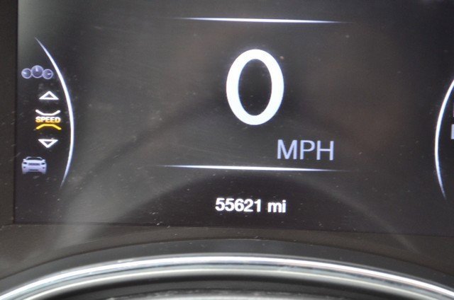 Used 2021 Jeep Grand Cherokee Limited w/ Luxury Group II image 23