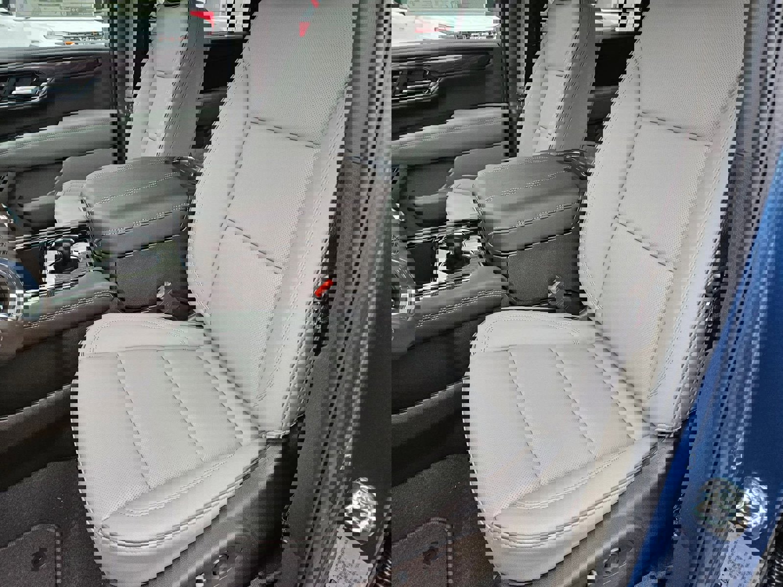 New 2026 GMC Yukon XL Elevation image 22