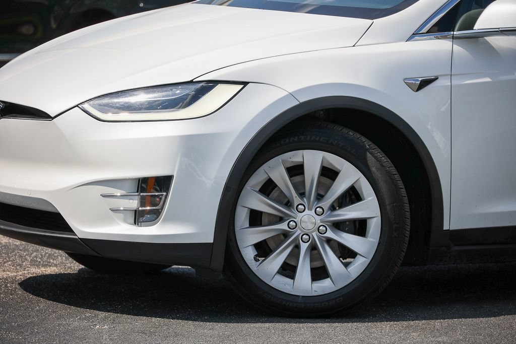 Used 2020 Tesla Model X Long Range AWD/4WD image 14