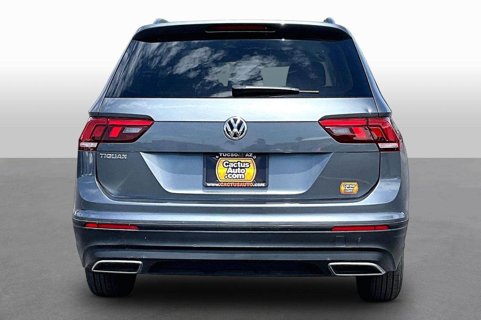 Used 2019 Volkswagen Tiguan S FWD image 4