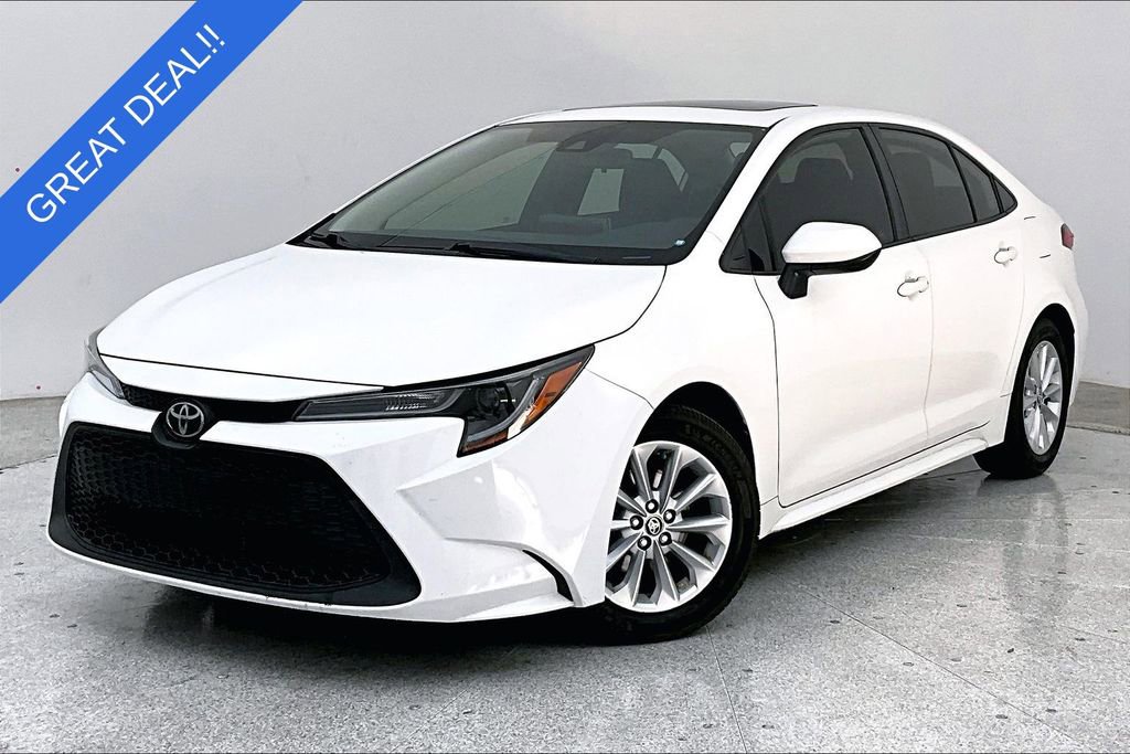 Used 2020 Toyota Corolla LE w/ LE Premium Package image 16
