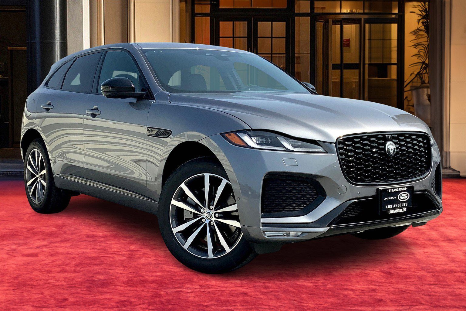 New 2026 Jaguar F-PACE R-Dynamic S image 13