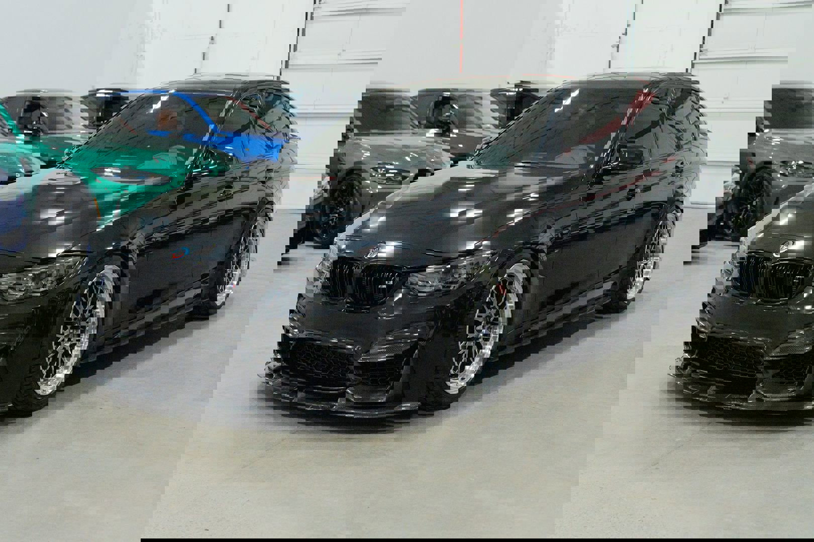 Used 2018 BMW M3 image 3