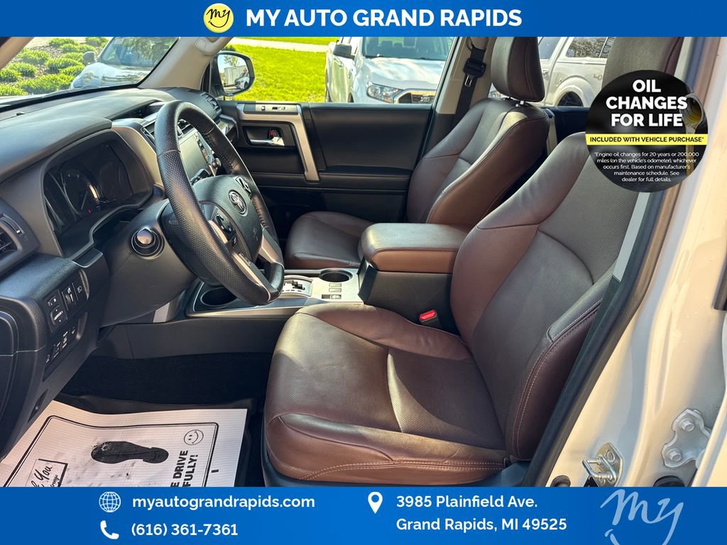 Used 2023 Toyota 4Runner Limited AWD/4WD image 9