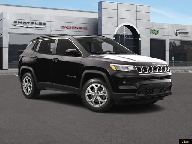 Used 2024 Jeep Compass Latitude w/ Convenience Group AWD/4WD image 10