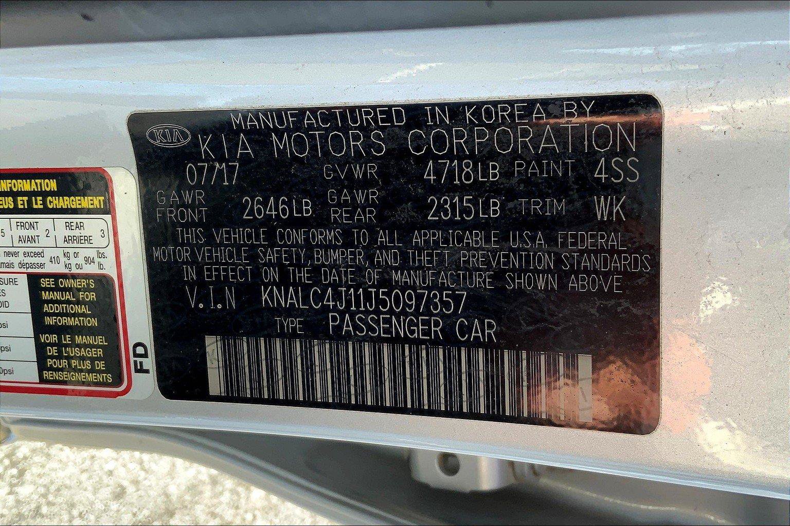 Used 2018 Kia Cadenza Premium w/ Luxury Package FWD image 34