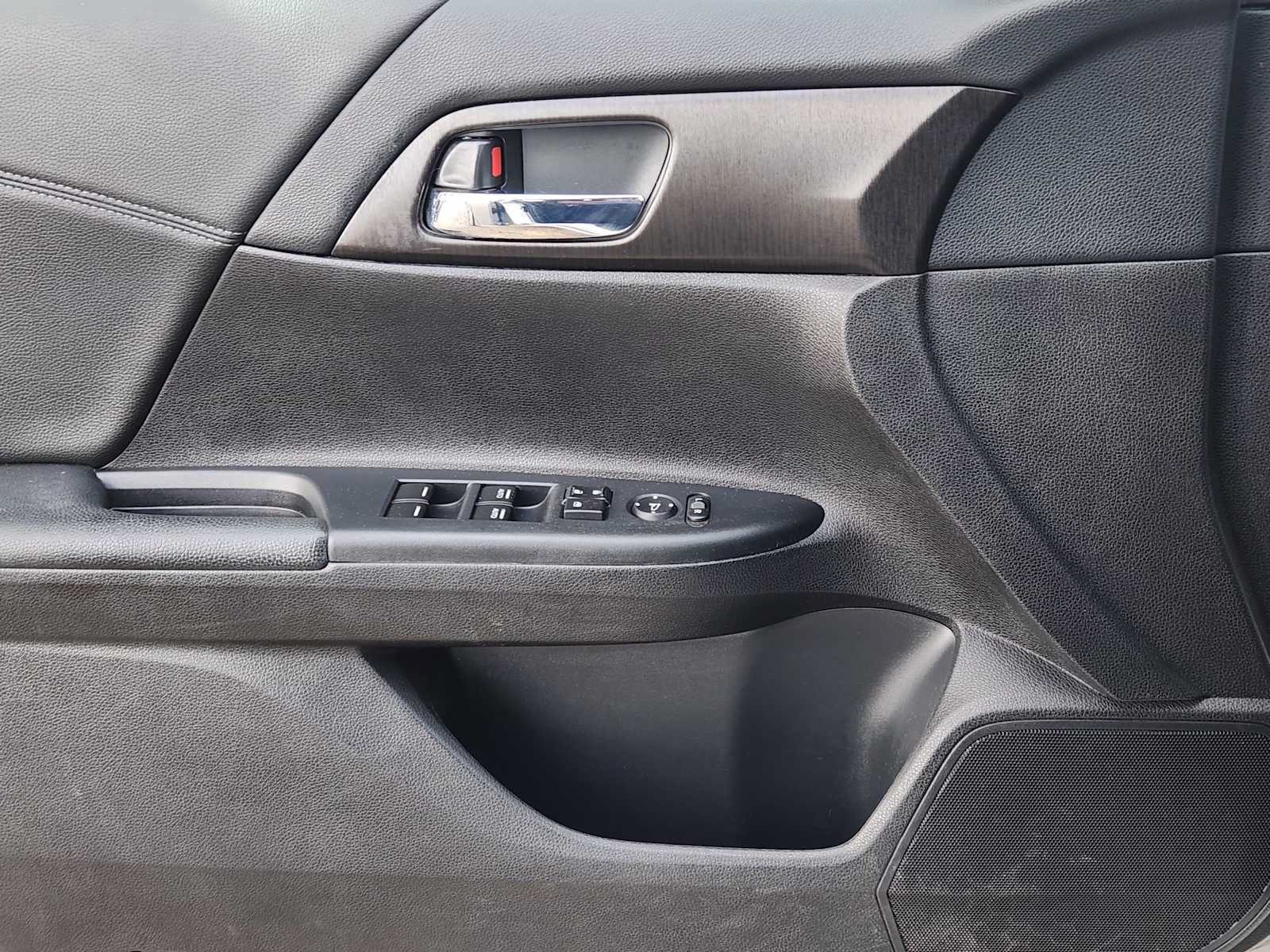 Used 2014 Honda Accord EX image 22