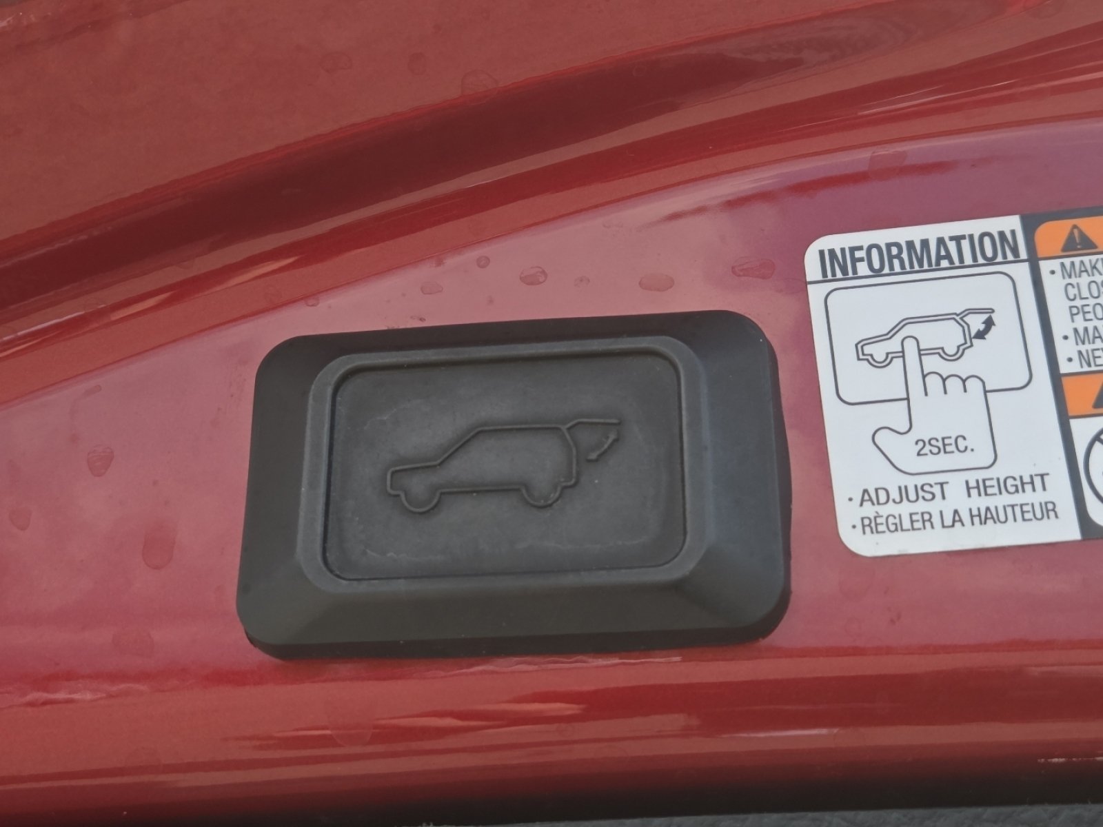 Used 2016 Toyota RAV4 XLE FWD image 20