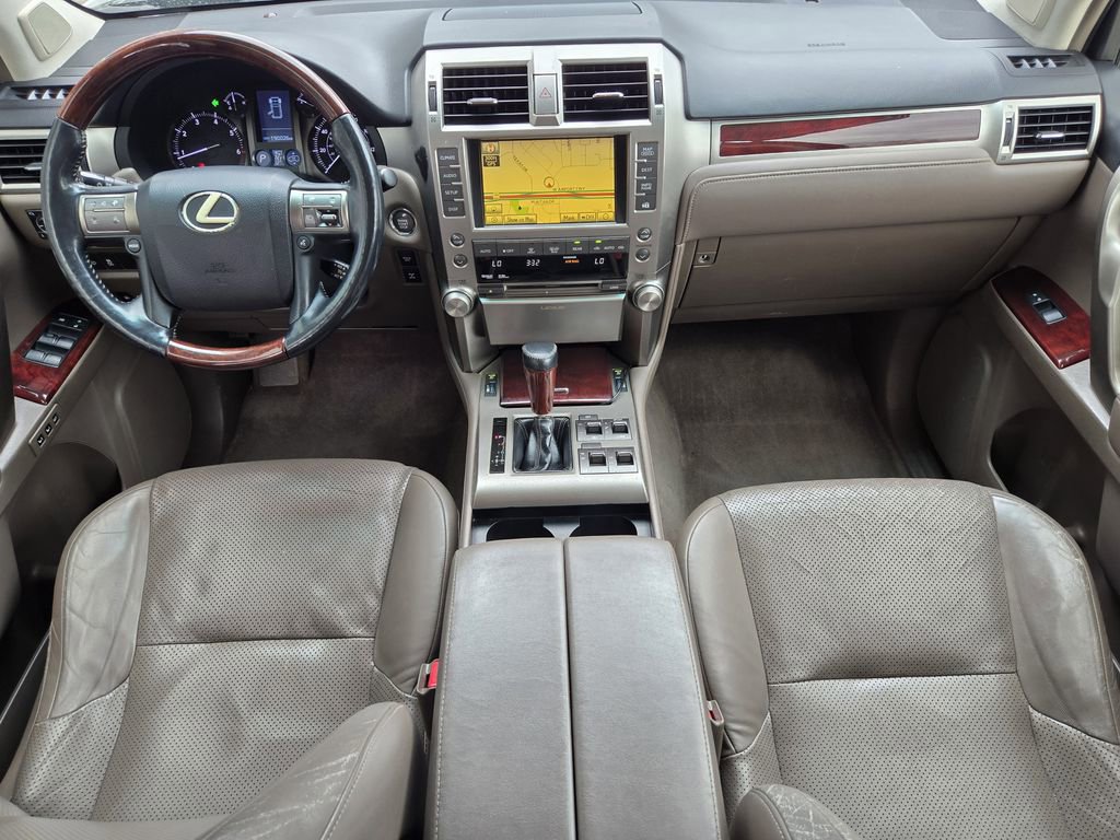Used 2010 Lexus GX 460 Premium AWD/4WD image 18