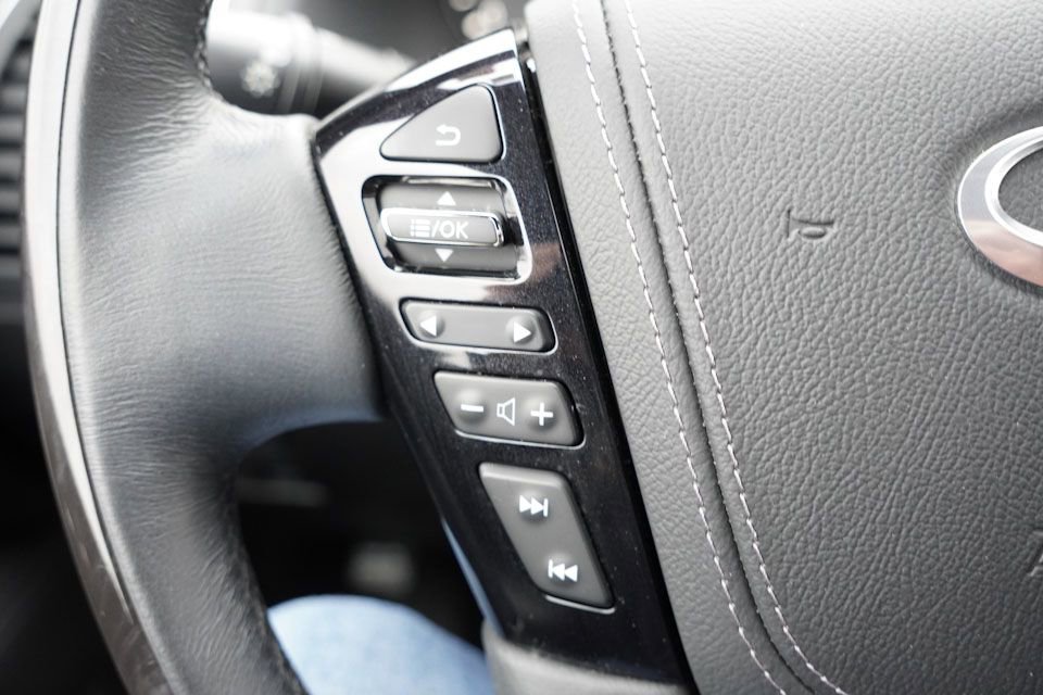 Used 2023 INFINITI QX80 Sensory w/ All-Season Package image 40