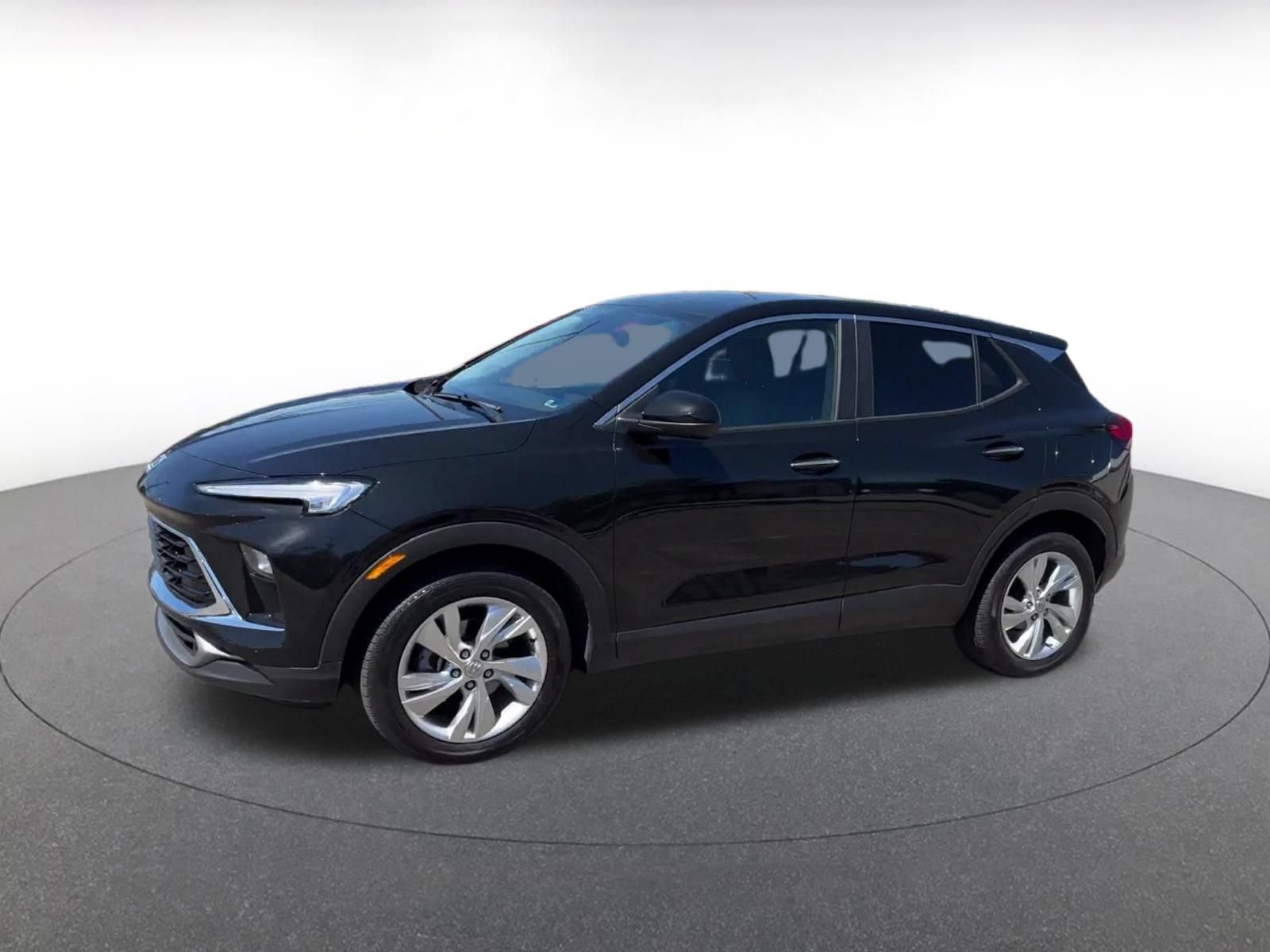 Used 2025 Buick Encore GX Preferred FWD image 8