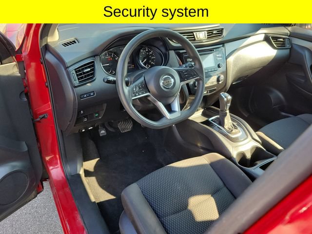 Used 2018 Nissan Rogue Sport S AWD/4WD image 25