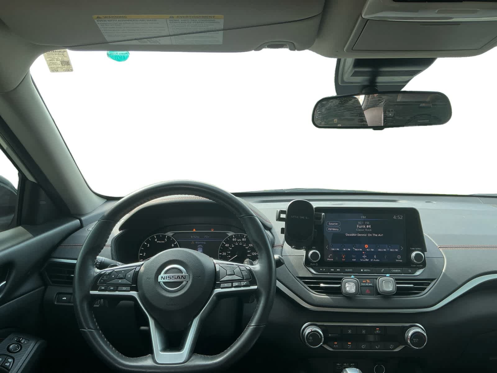 Used 2021 Nissan Altima 2.5 SR FWD image 10