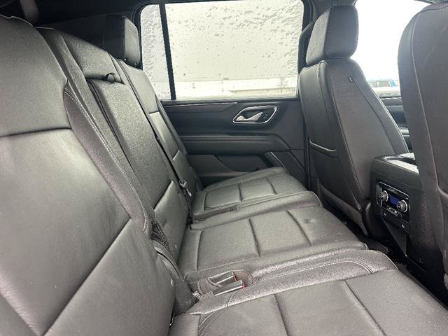 Used 2022 Chevrolet Suburban LT AWD/4WD image 22