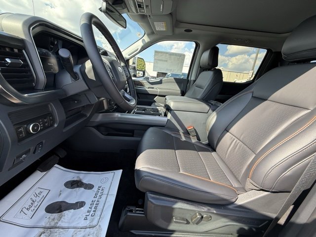 New 2026 Ford F350 Lariat w/ Lariat Ultimate Package image 24