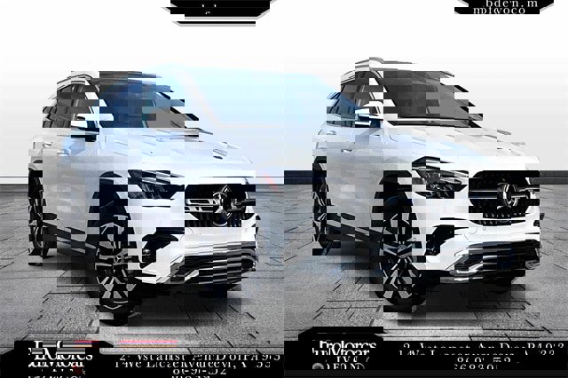 Certified 2025 Mercedes-Benz GLA 250 4MATIC image 1