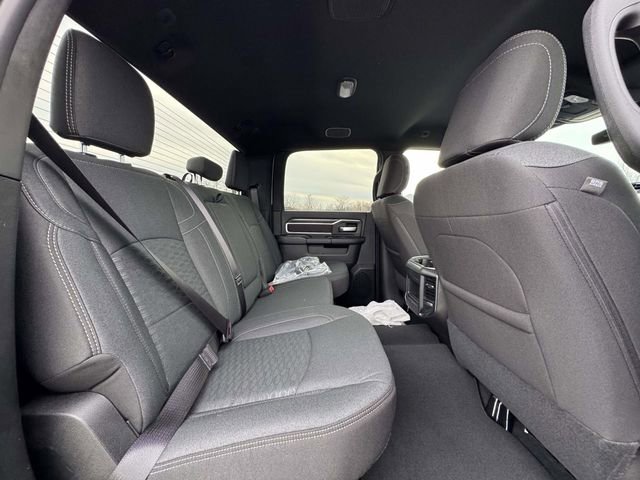 New 2026 RAM 2500 Big Horn AWD/4WD image 15