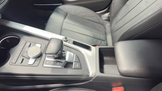 Used 2018 Audi A4 2.0T Ultra Premium Plus w/ Premium Plus Package FWD image 25