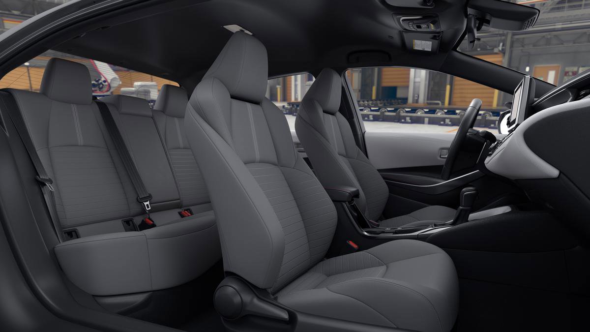 New 2026 Toyota Corolla SE image 2