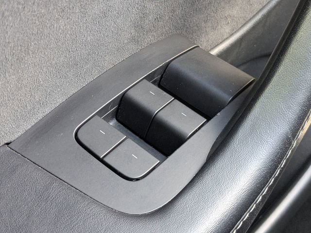 Used 2022 Tesla Model 3 Performance image 22